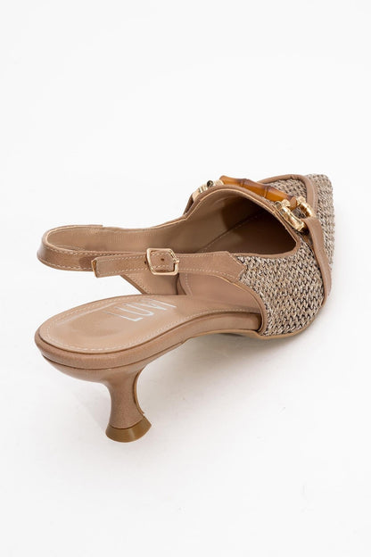 Osca - Tacón Alto de Punta Fina con Hebilla de Rafia Beige Oscuro (Mujer)