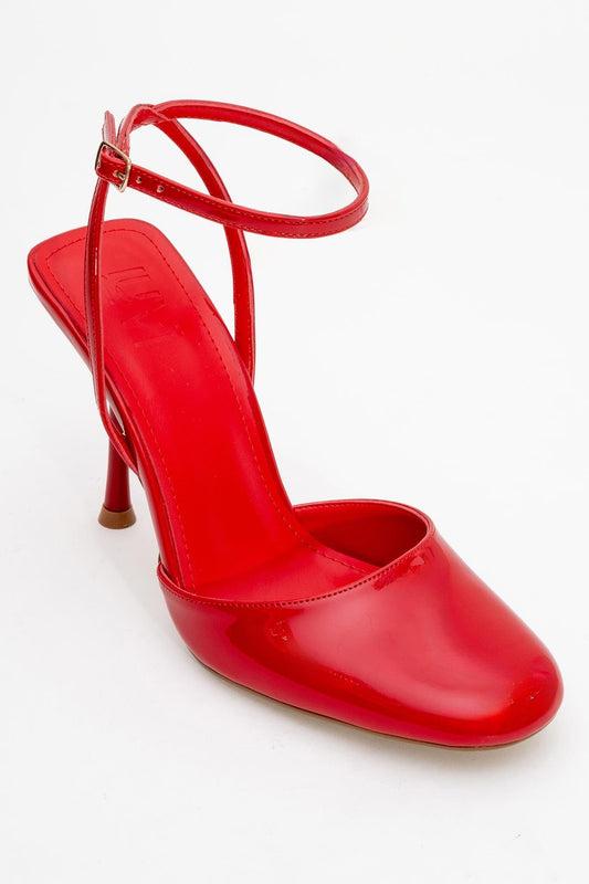 Blues - Zapatos de tacón con tira en el tobillo, puntera redonda y charol rojo (mujer)