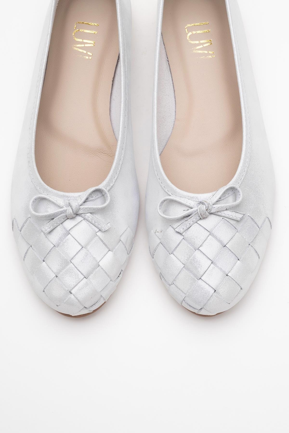 03 - Bailarina plana de piel auténtica blanca con purpurina (Mujer)
