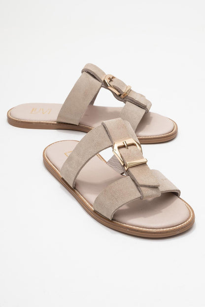 Sveta - Sandalia de Cuero Ante Color Beige con Hebilla (Mujer)