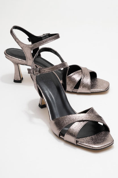 Melin - Sandalia de Tacón Stiletto con Tiras Cruzadas Platinum (Mujer)