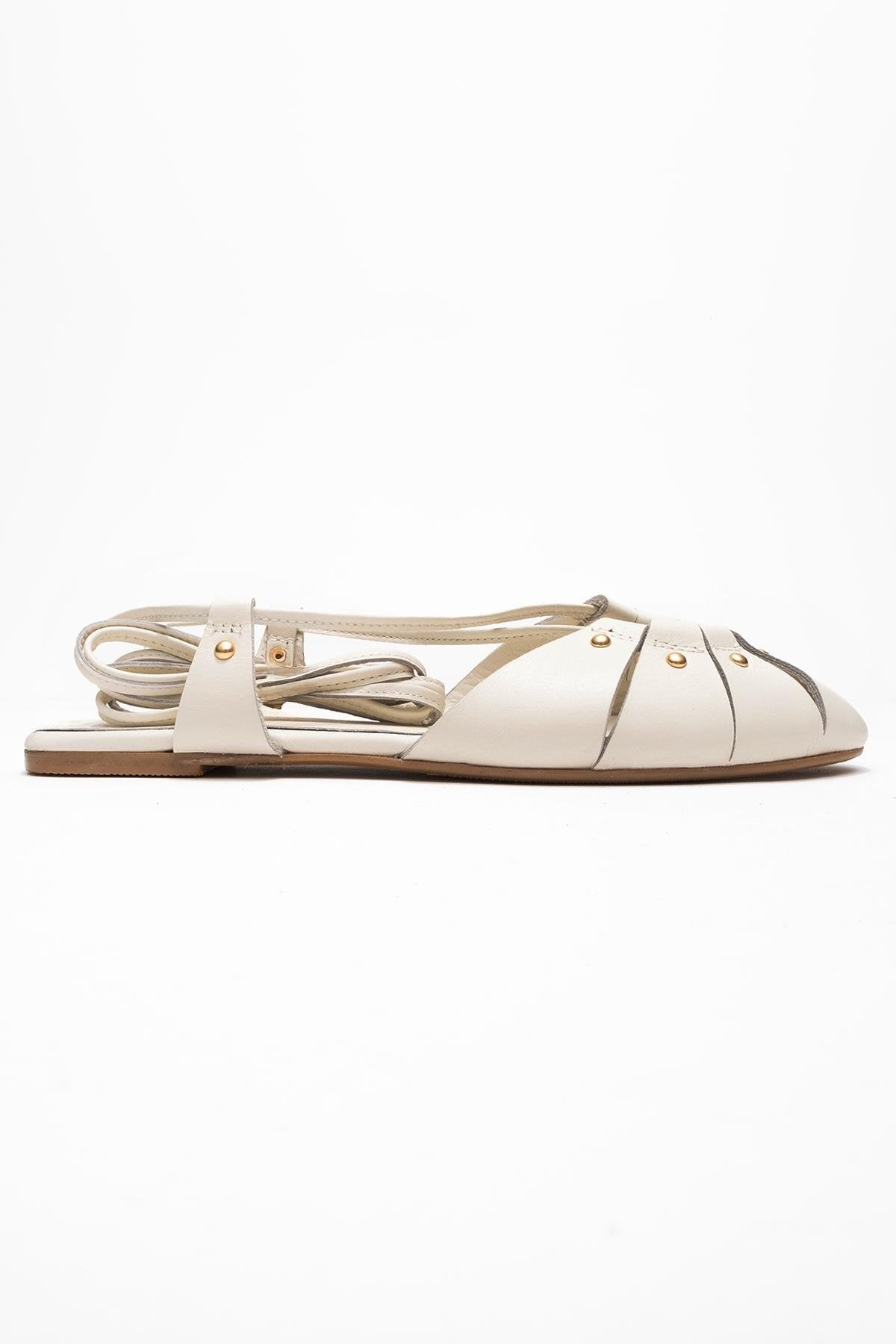 Daria - Sandalia de Piel Blanquecina con Cordones en el Tobillo (Mujer)