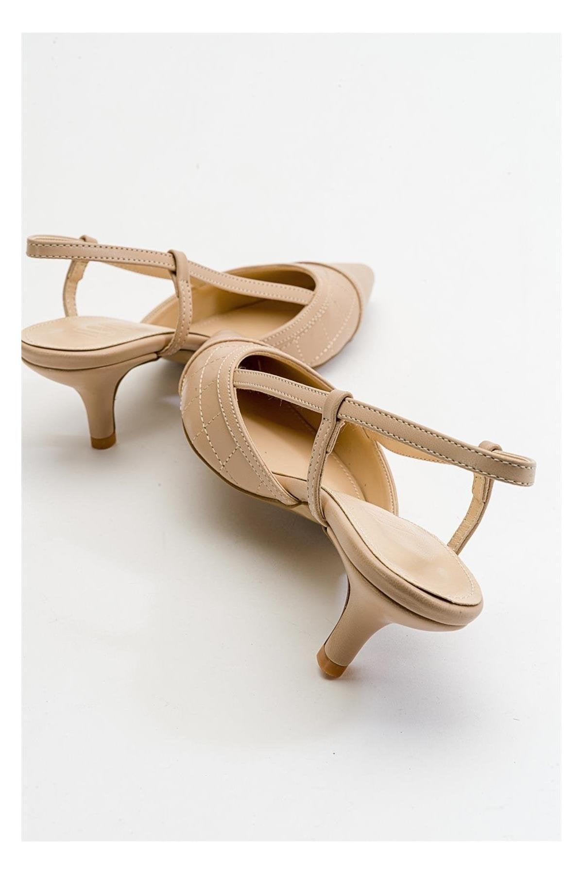 Goodge - Zapatos de tacón destalonados con punta fina color nude (Mujer)