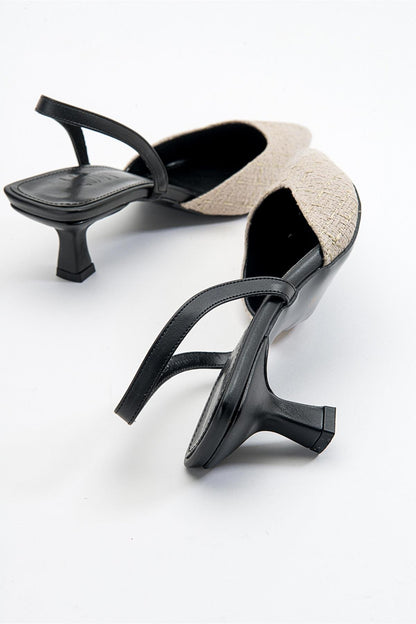 Over - Zapatos de tacón en punta de color beige (mujer)