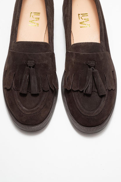 Milly - Mocasines de borlas de cuero de gamuza marrón