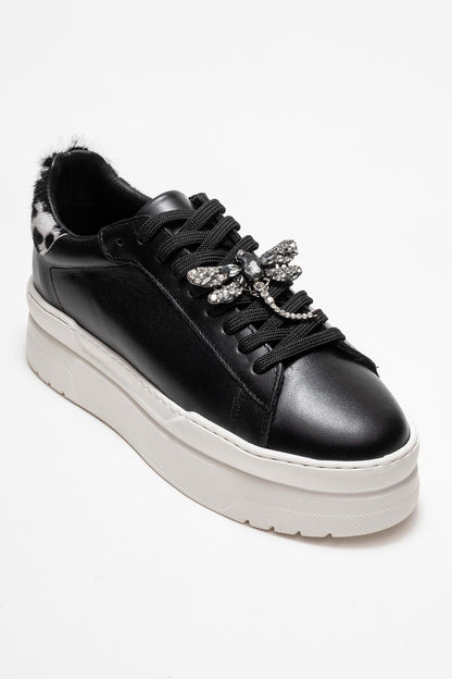 Laren - Zapatillas de cuero negro con hebilla (Mujer)