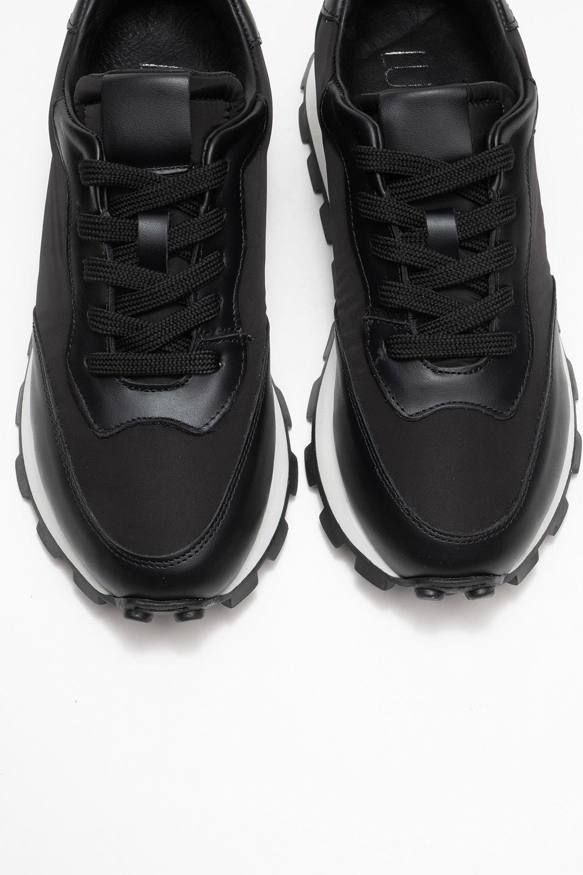 Amanda - Zapatillas de cuero negras (Mujer)