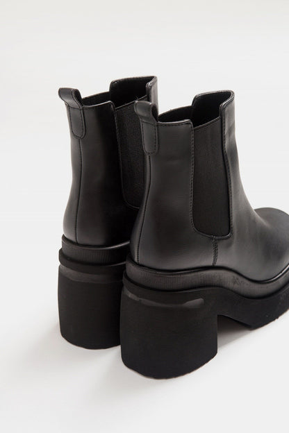 Amberes - Bota Chelsea Negra (Mujer)
