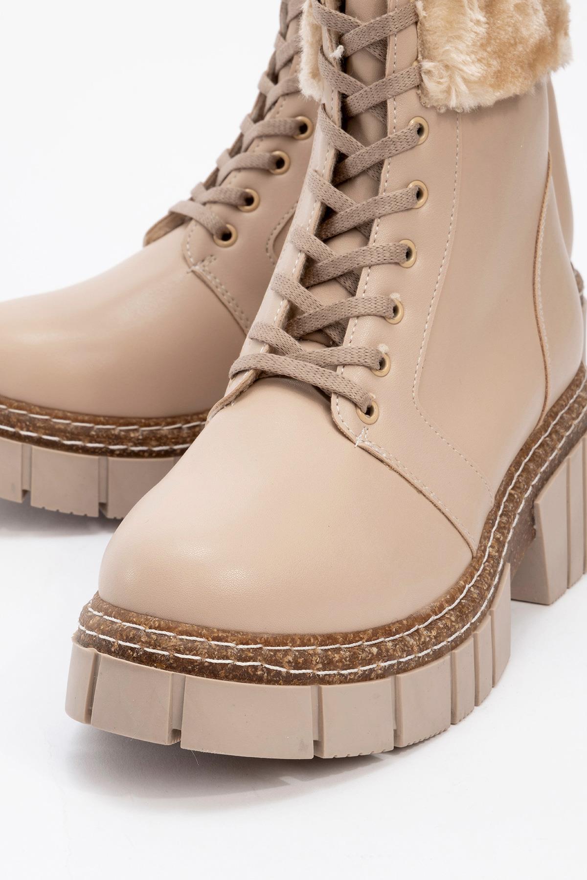 Jayla - Bota de Pelo Beige (Mujer)