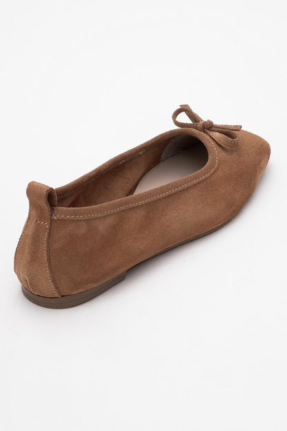 Sosa - Bailarinas cuadradas con moño de cuero genuino color topo (Mujer)