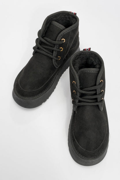 Ovela - Bota deportiva con cordones de suela gruesa negra (mujer)