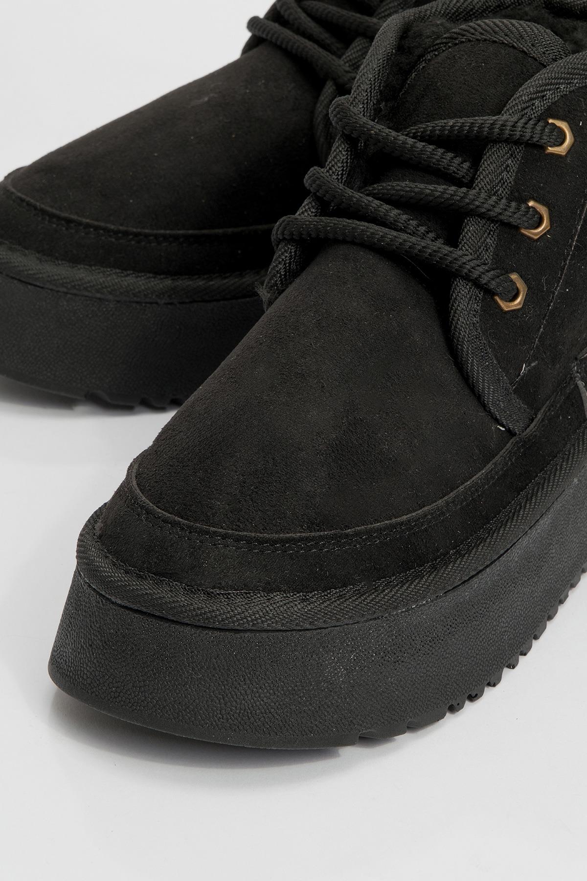 Ovela - Bota deportiva con cordones de suela gruesa negra (mujer)