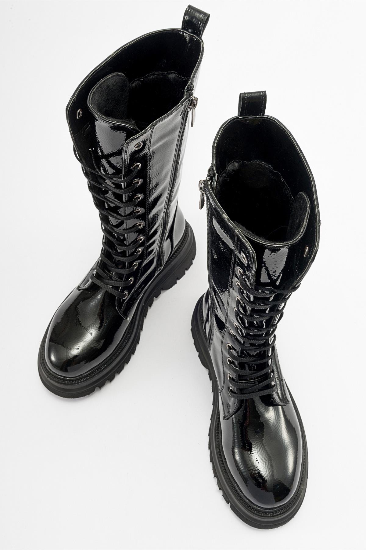 Piola - Bota de combate de charol negro (mujer)