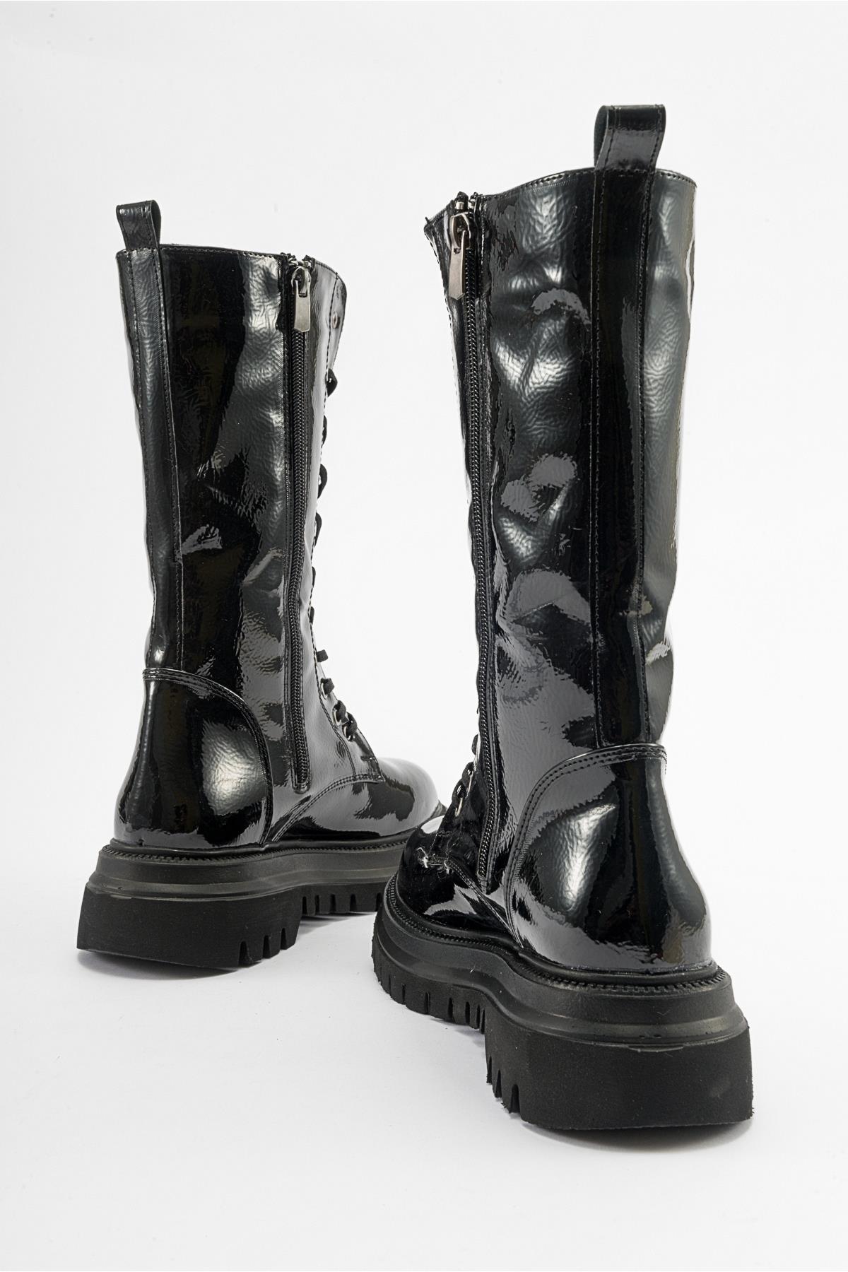 Piola - Bota de combate de charol negro (mujer)