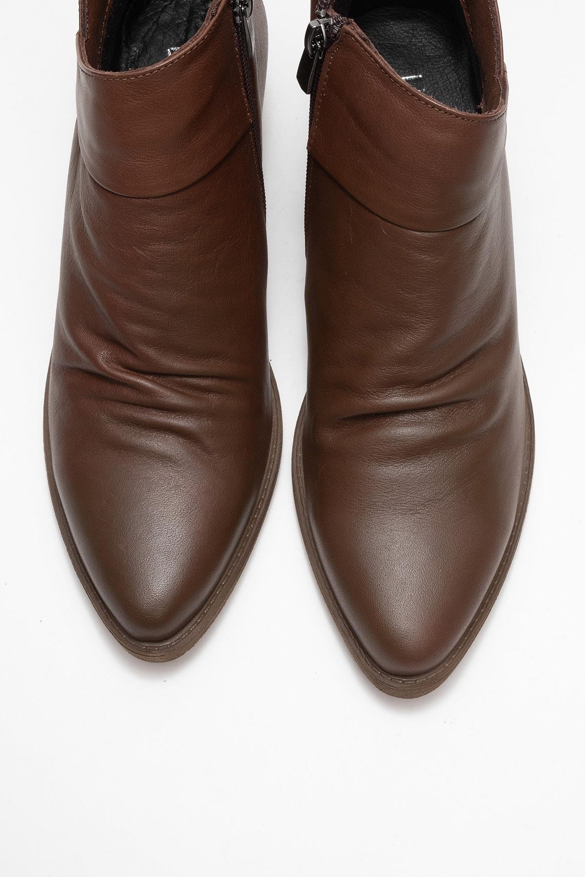 Rule - Bota Gruesa de Piel Marrón (Mujer)