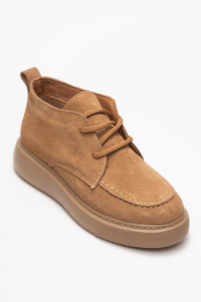 Lilya - Bota Chukka de Gamuza de Color Coñac (Mujer)