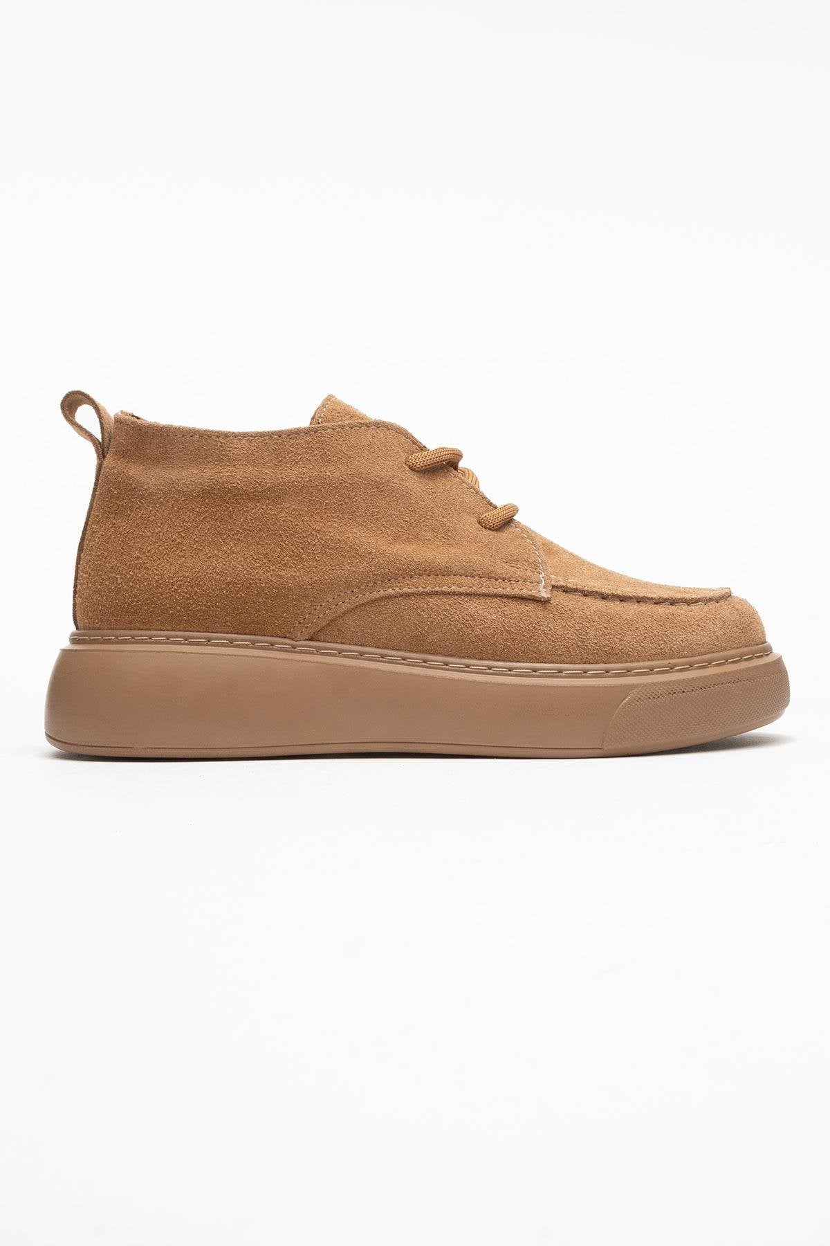 Lilya - Bota Chukka de Gamuza de Color Coñac (Mujer)