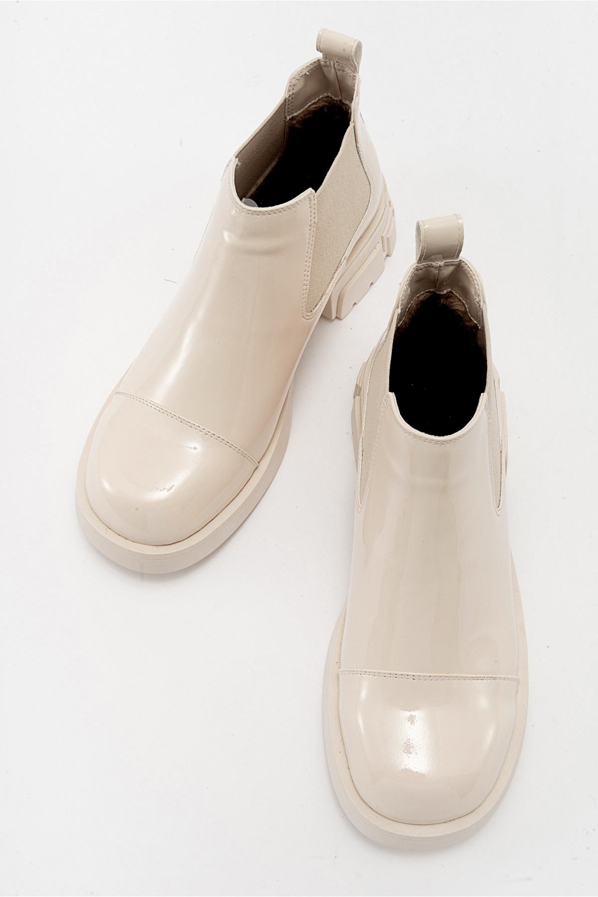 Cafuné - Botín de plataforma de charol color beige (mujer)
