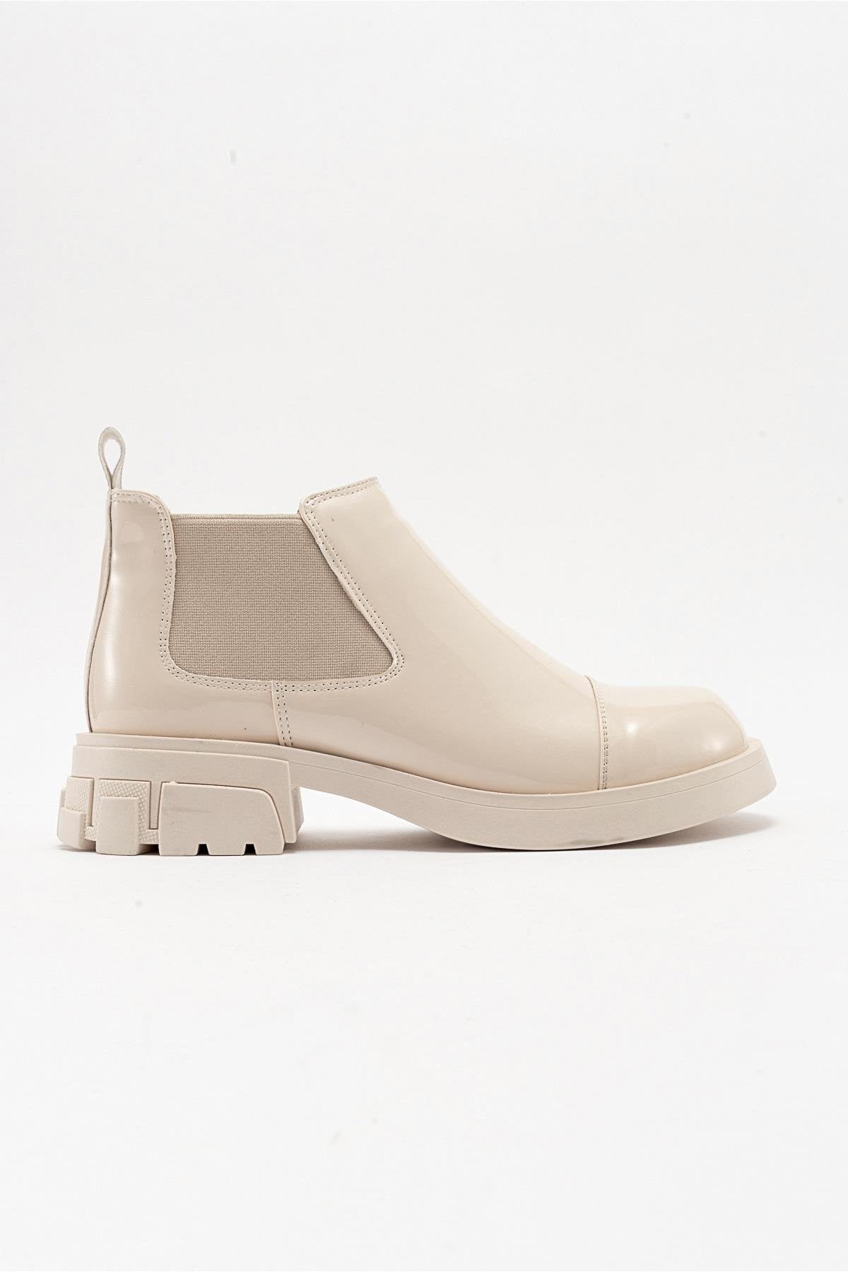 Cafuné - Botín de plataforma de charol color beige (mujer)