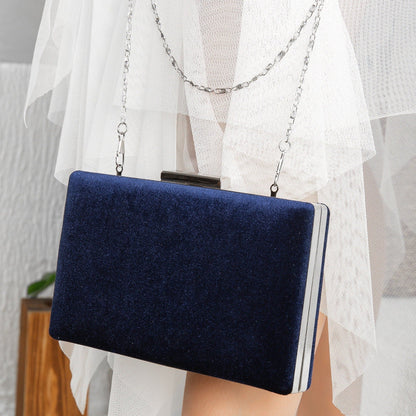 Clara - Cartera de mano de ante azul oscuro