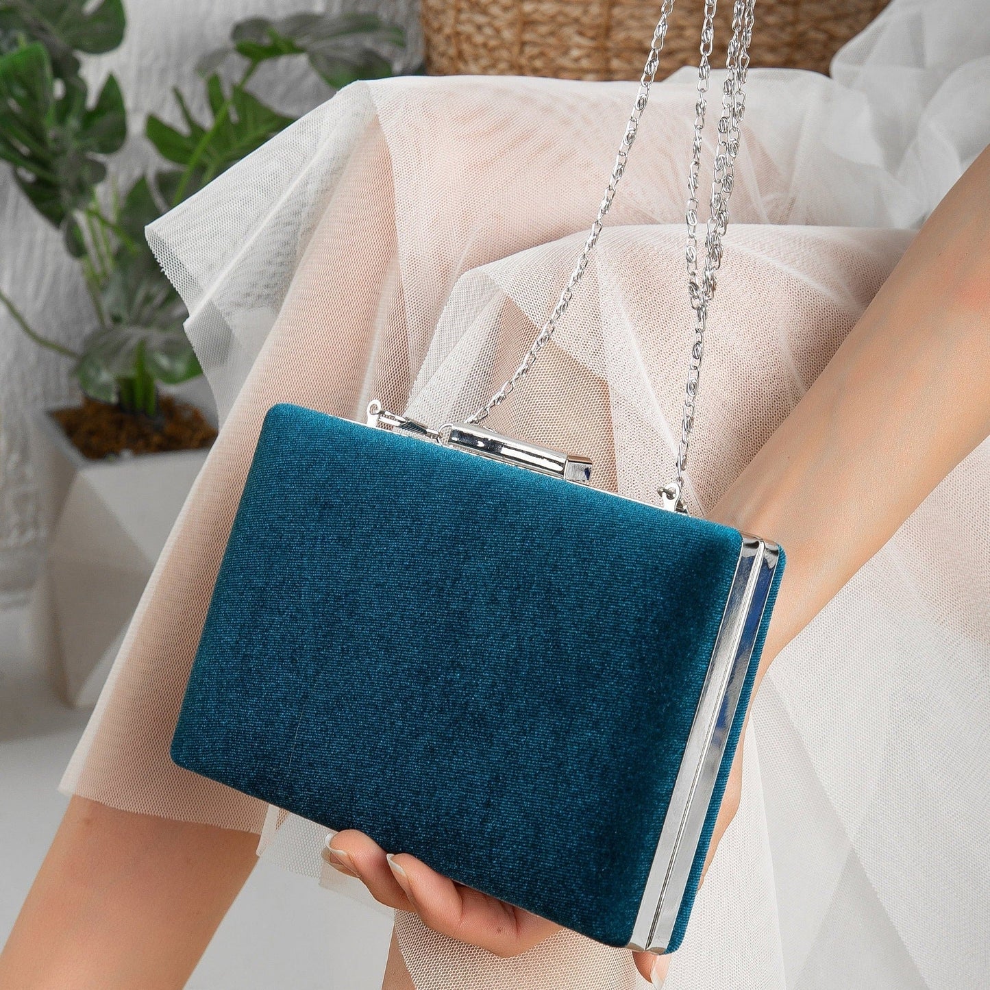 Clara - Cartera de terciopelo azul turquesa