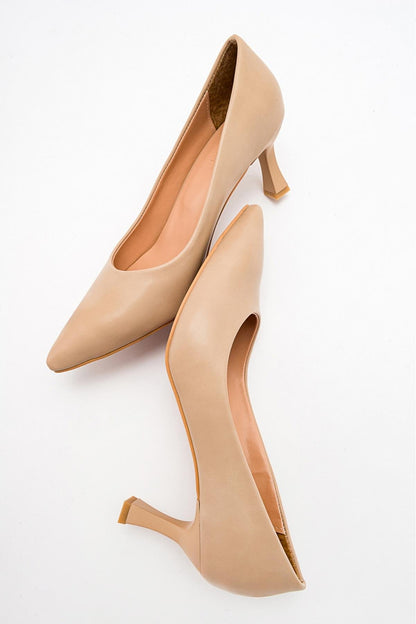 Pedra - Zapatilla de tacón de aguja nude con punta (Mujer)