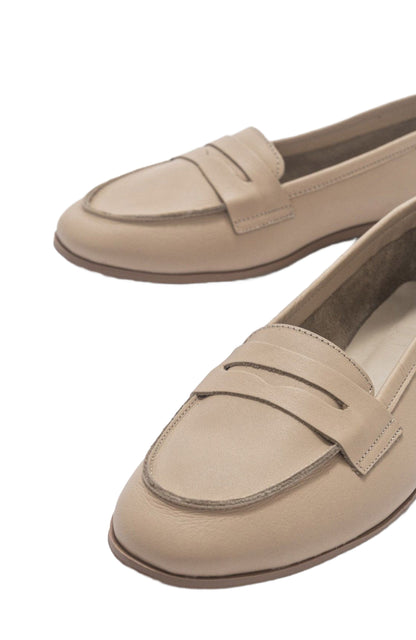 Dorothy - Beige Leather Loafers