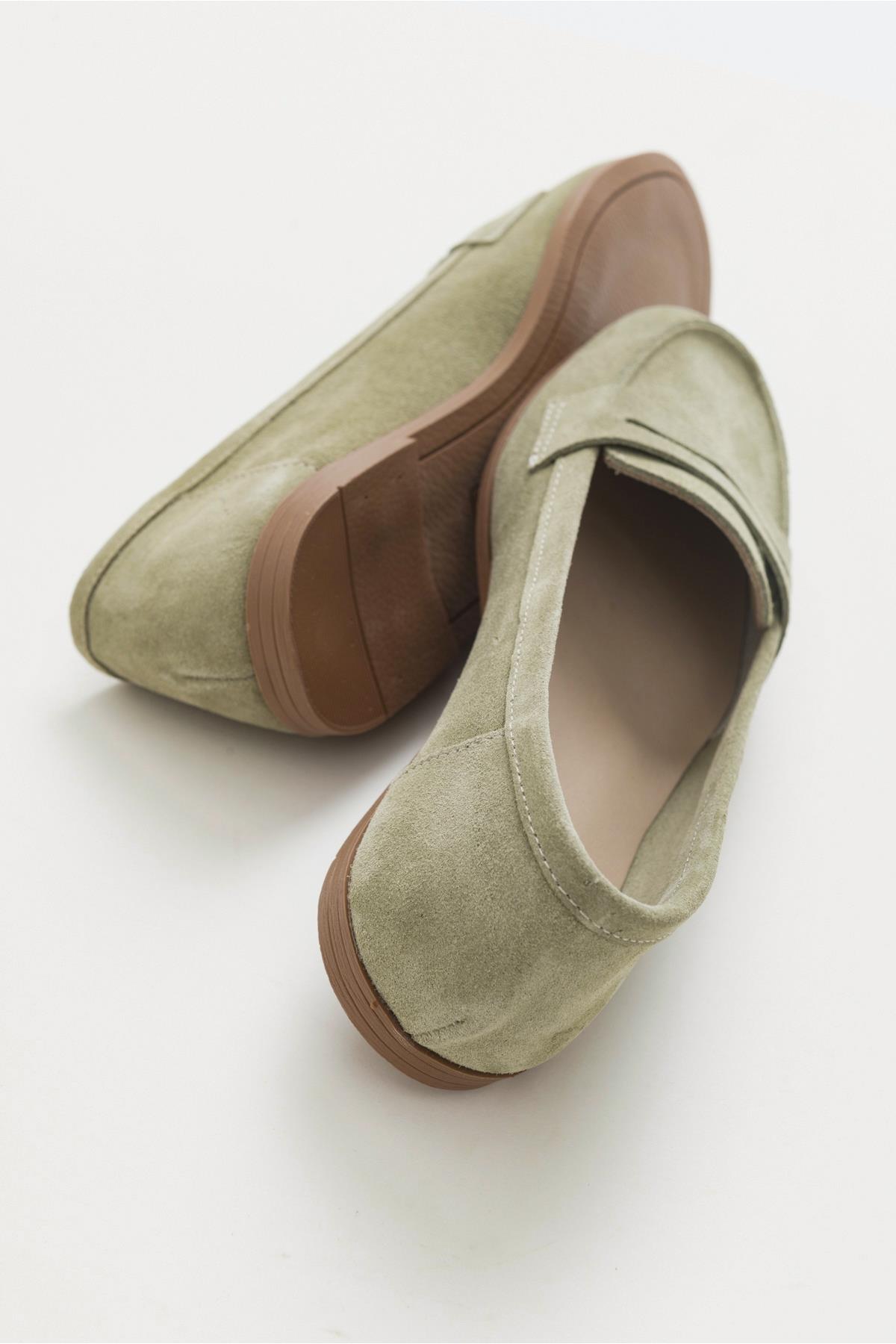 Dorothy - Mocasines de piel de ante verde claro