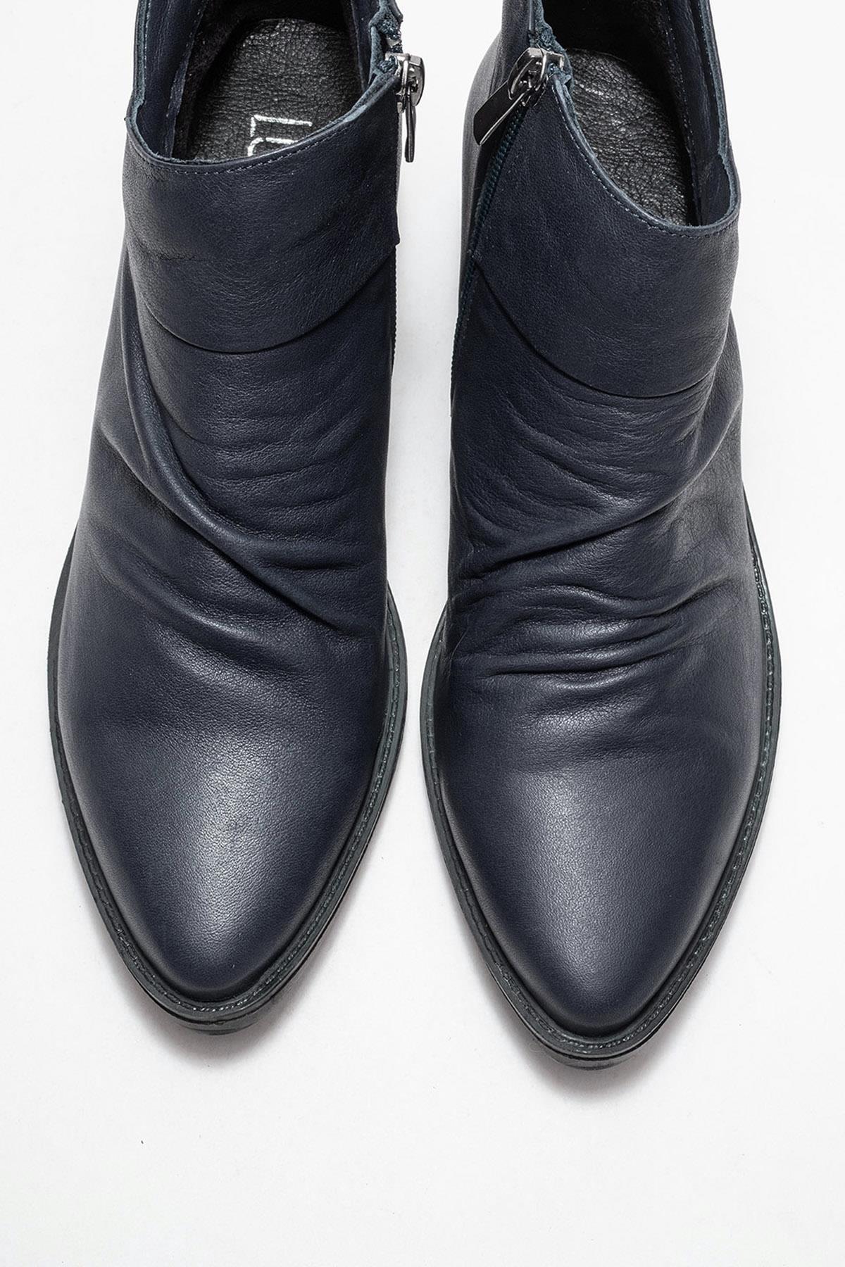 Rule - Bota gruesa de cuero azul marino (mujer)