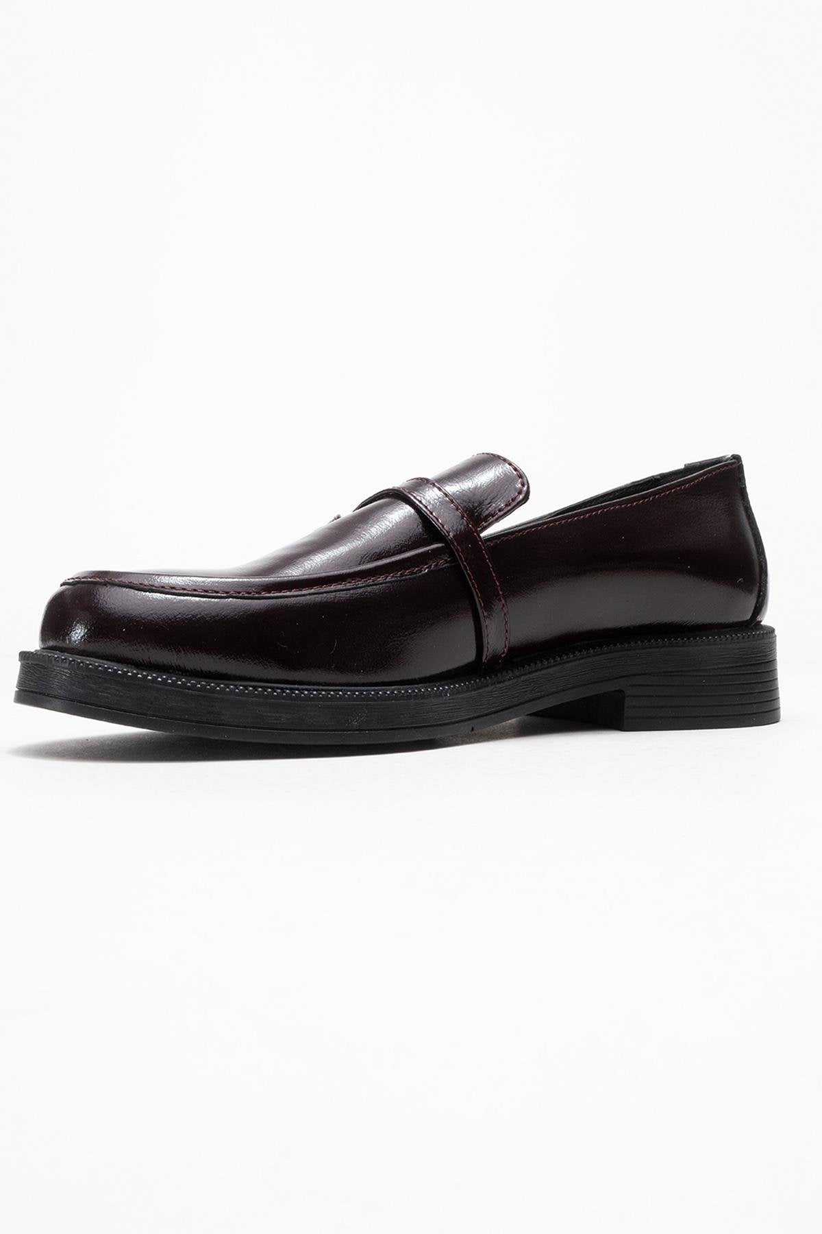 Galea - Burgundy Patent Buckled Leather Loafers (Women)