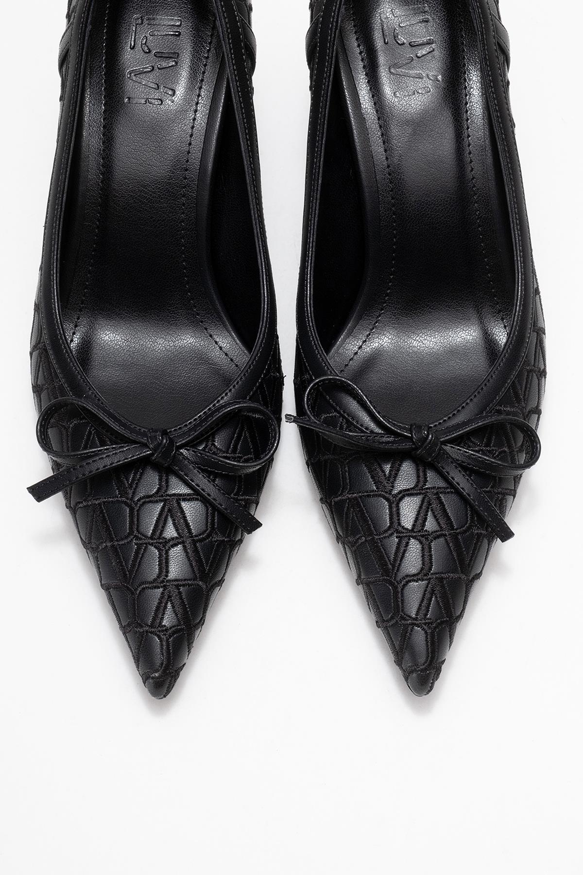 Camden - Zapatilla de tacón con moño y estampado negro (Mujer)
