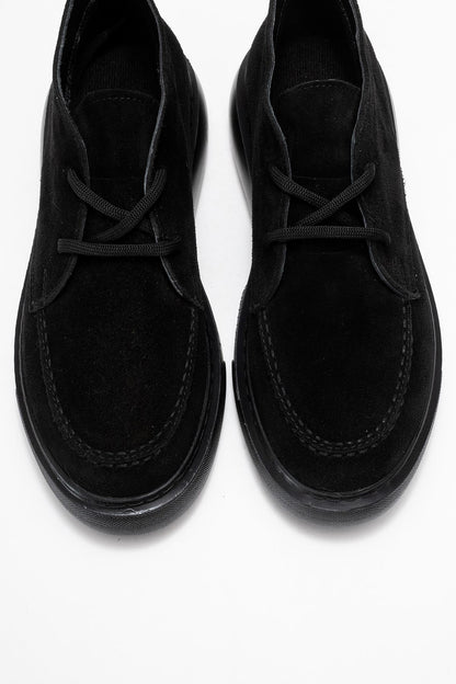 Lilya - Bota Chukka de ante negro (mujer)