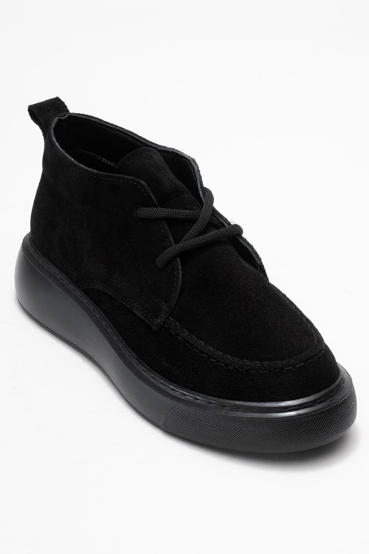 Lilya - Bota Chukka de ante negro (mujer)