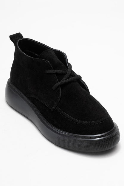 Lilya - Bota Chukka de ante negro (mujer)