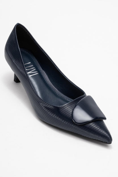 Briana - Zapatos de tacón con hebilla y punta en punta de color azul marino (mujer)