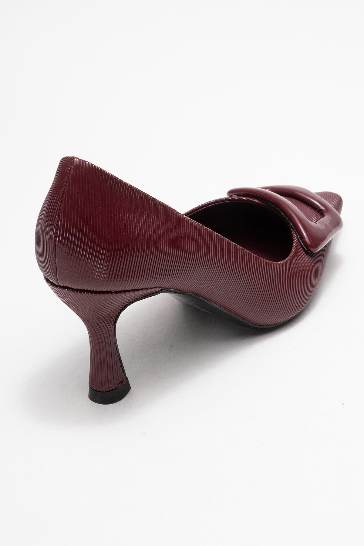Astra - Zapatos de tacón de punta con hebilla burdeos (Mujer)