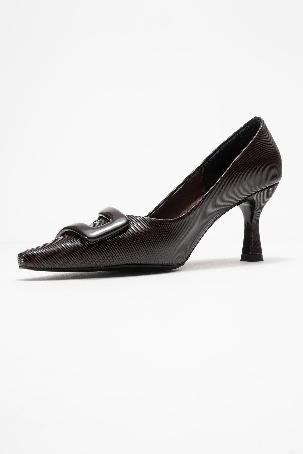 Astra - Zapatilla de tacón de punta con hebilla marrón (mujer)