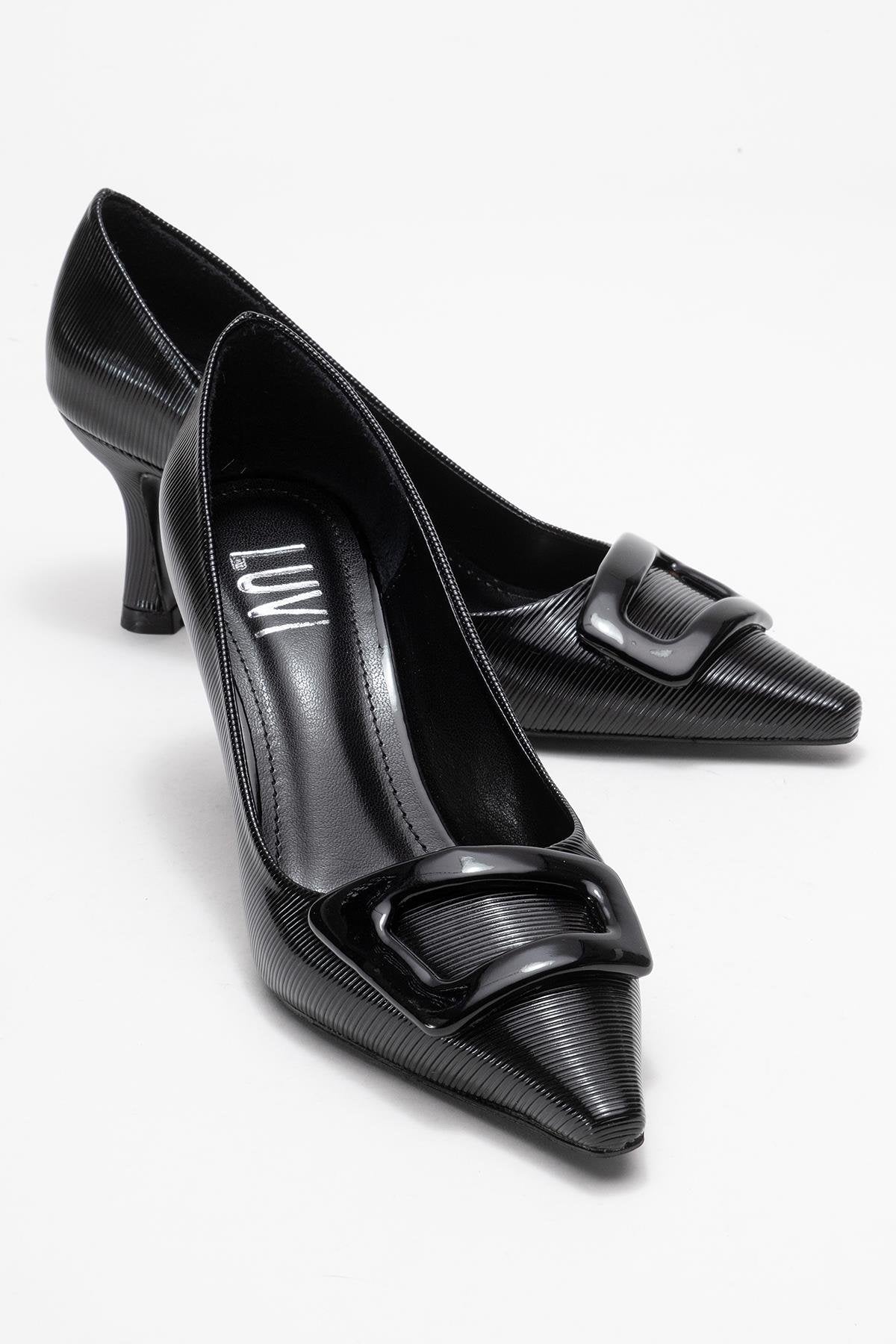 Astra - Zapatos de tacón de punta con hebilla negra (Mujer)