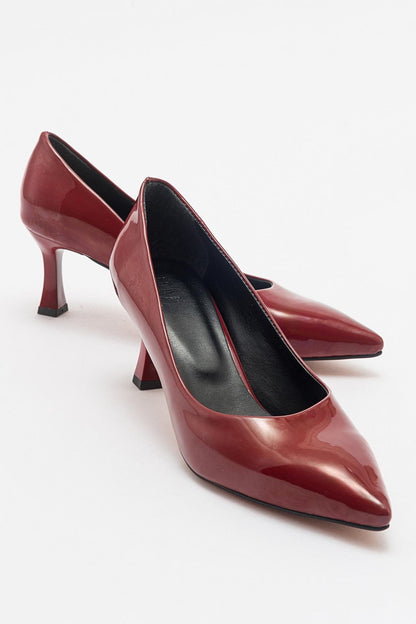 Pedra - Zapatos de tacón de charol burdeos con punta (mujer)