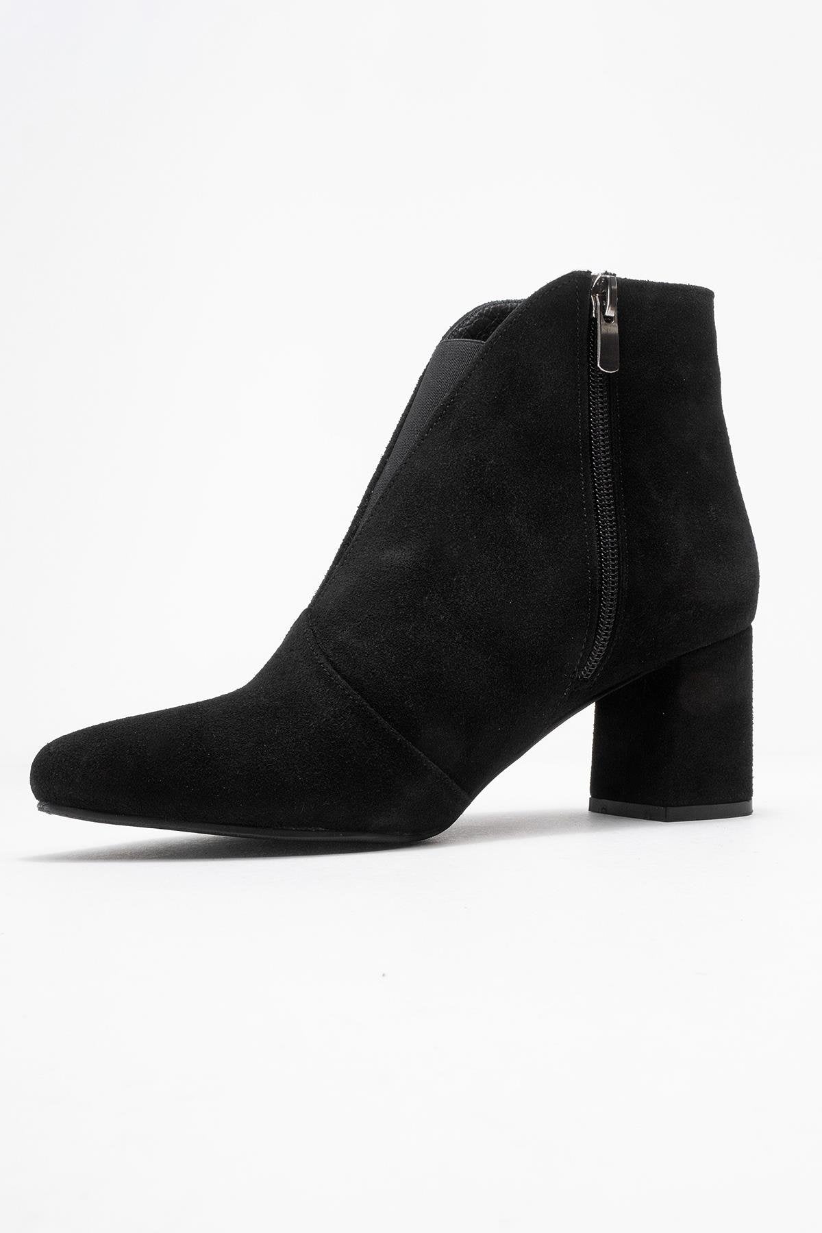 Bota de tacón de bloque de cuero de gamuza negra Finda (mujer)