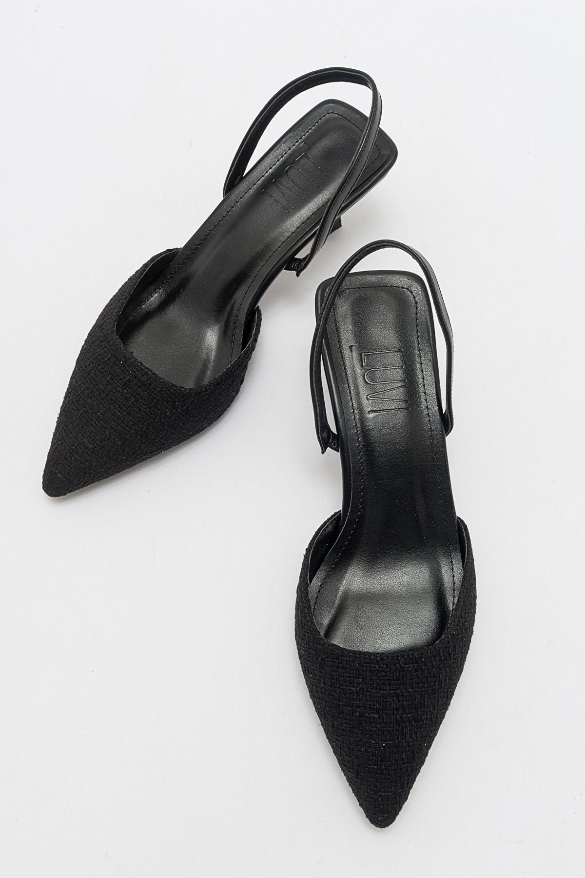 Zapatos de tacón en punta negros de Over (Mujer)