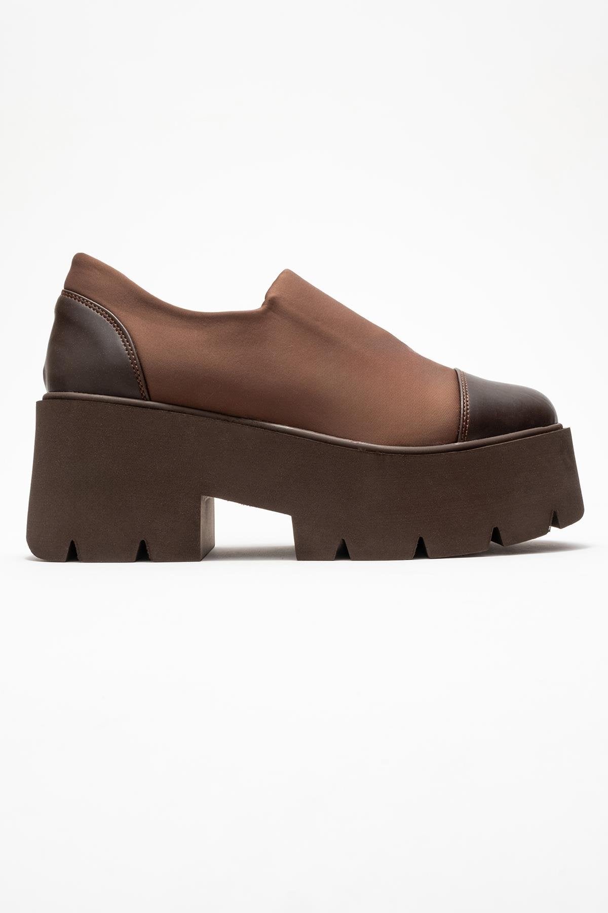 Grena - Zapatos sin cordones de plataforma marrones (Mujer)