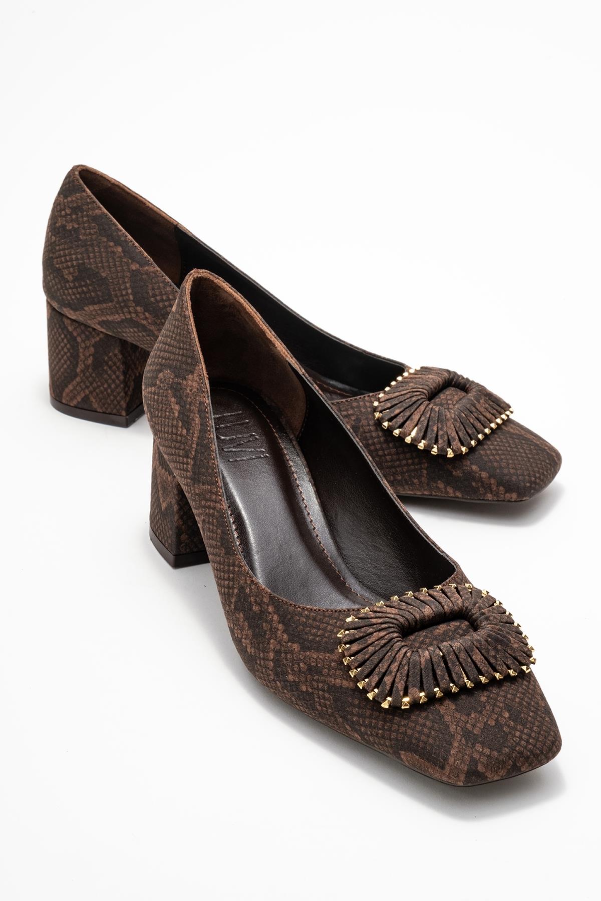 Velora - Zapatos de tacón grueso con hebilla y punta cuadrada con estampado marrón (Mujer)