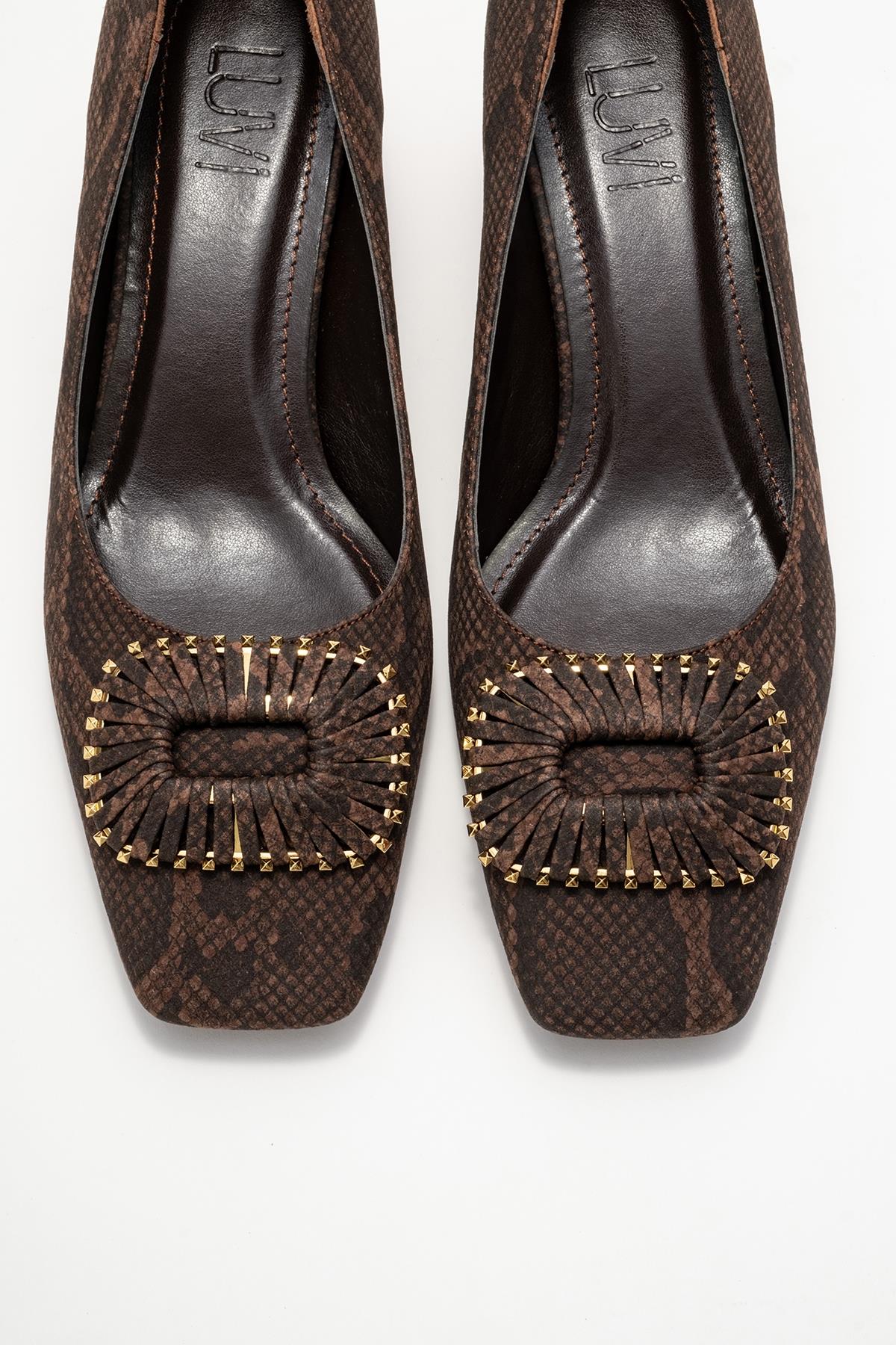 Velora - Zapatos de tacón grueso con hebilla y punta cuadrada con estampado marrón (Mujer)