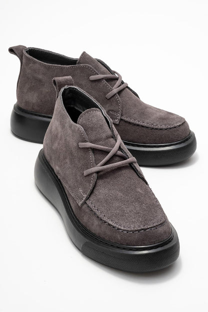 Lilya - Bota Chukka de ante gris (mujer)