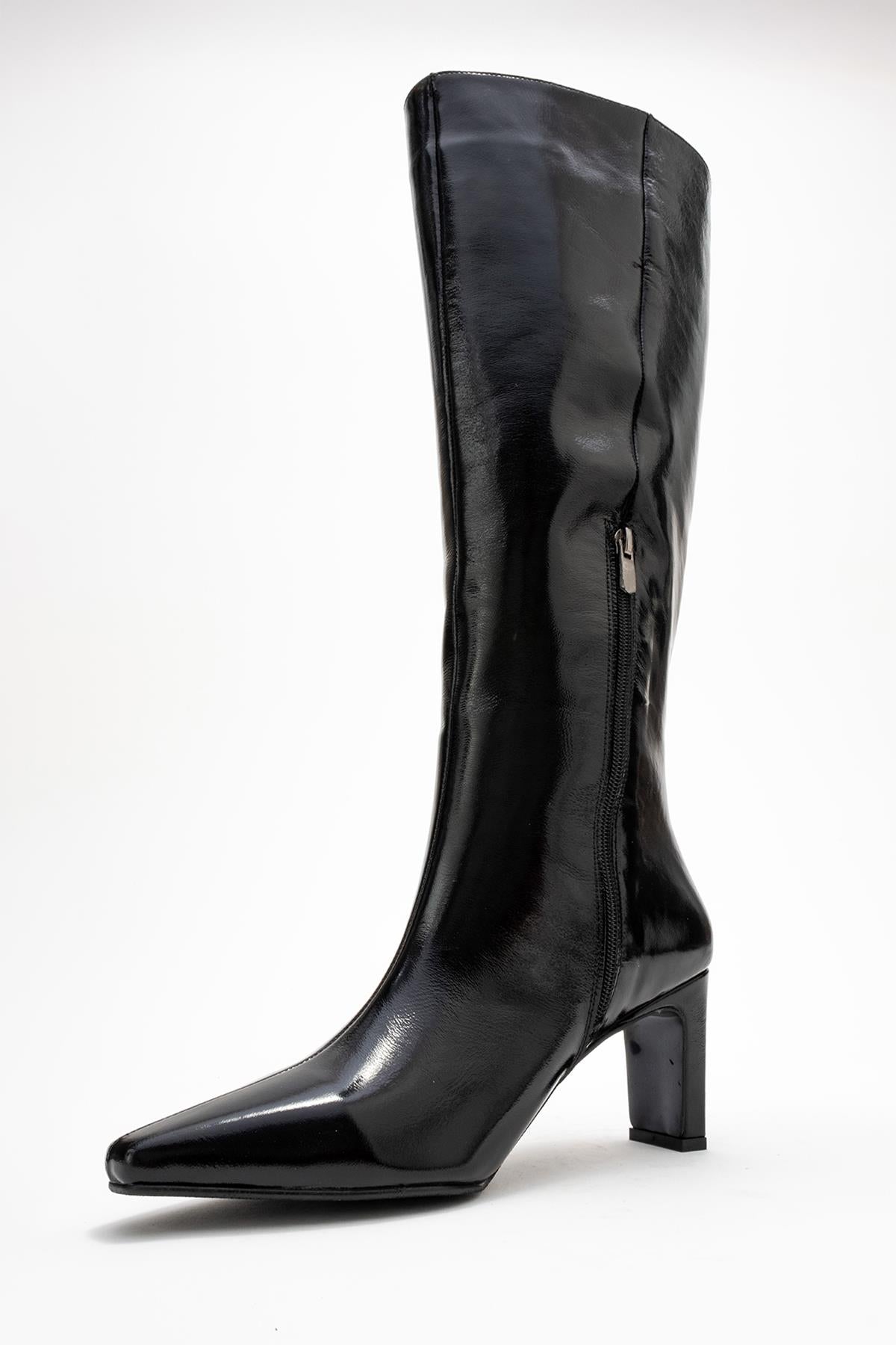 Lume - Bota Alta de Charol Negro (Mujer)