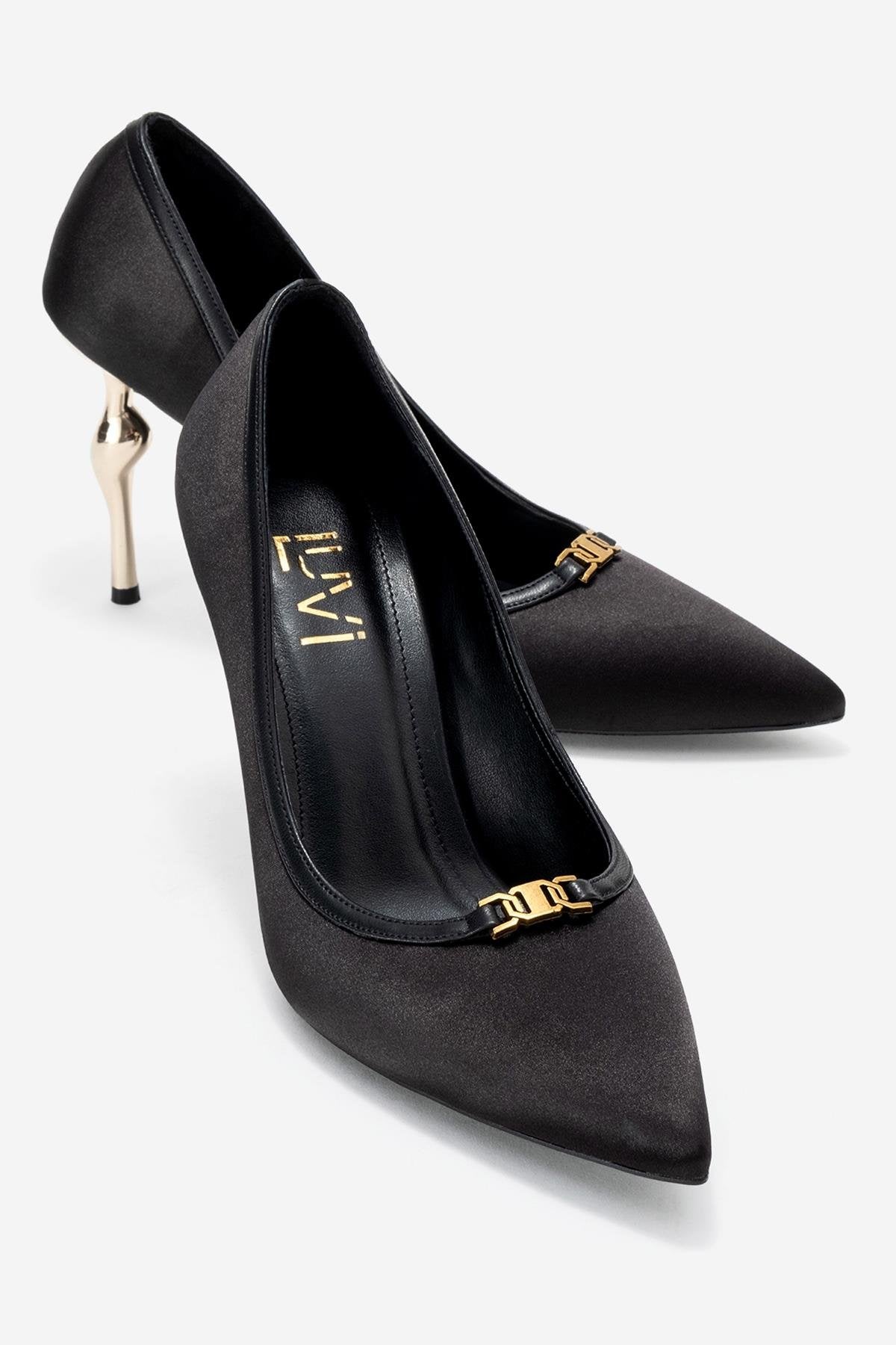 Milos - Zapatilla de tacón de aguja con punta y hebilla de satén negro (Mujer)