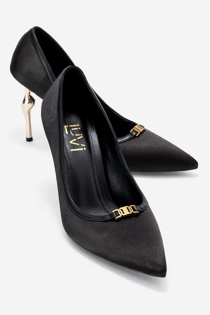 Milos - Zapatilla de tacón de aguja con punta y hebilla de satén negro (Mujer)
