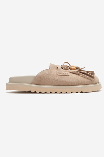 Carol - Mule de cuero con borla de ante beige (Mujer)