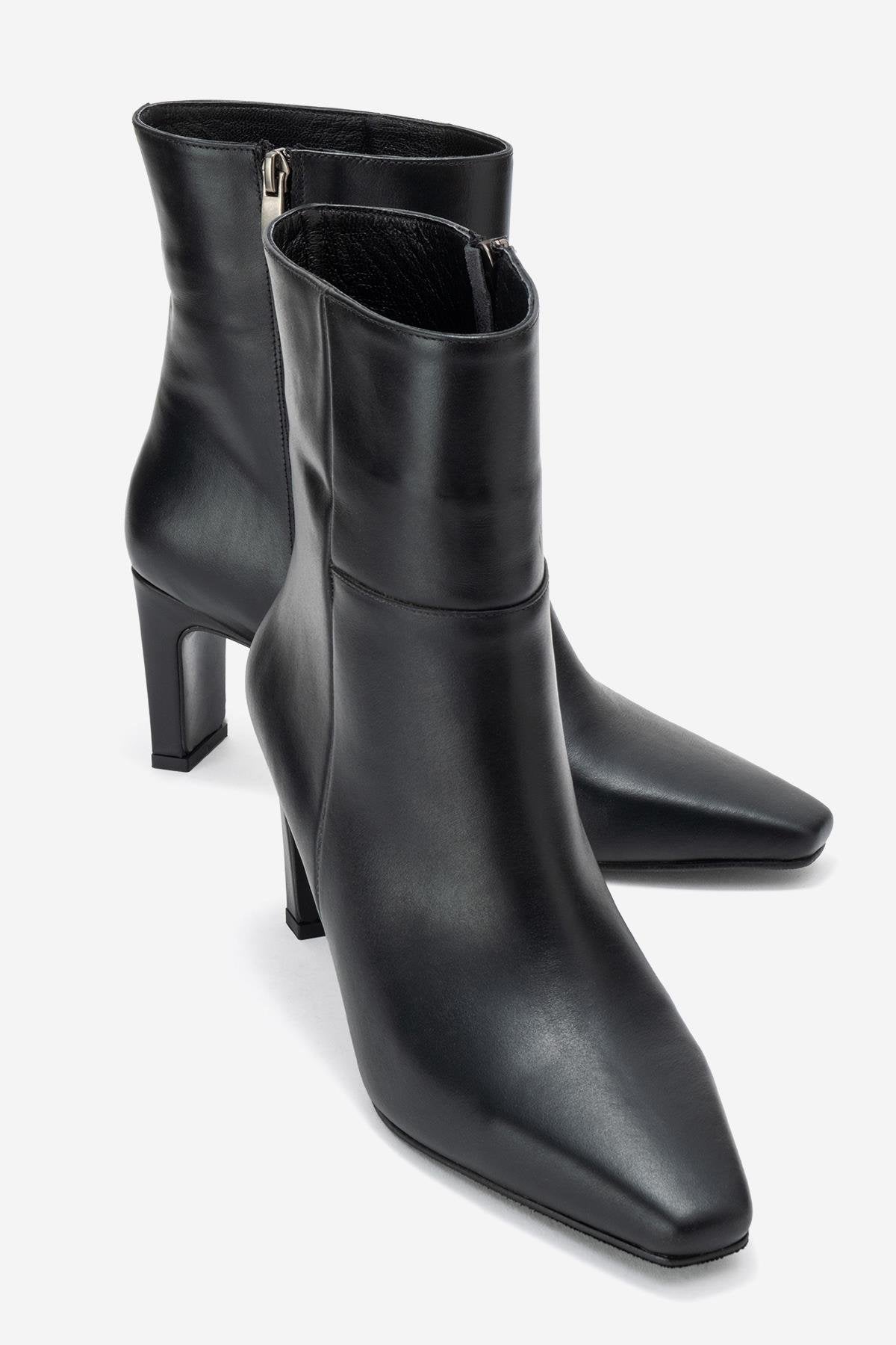 Elias - Bota de tacón de bloque de cuero negro (Mujer)